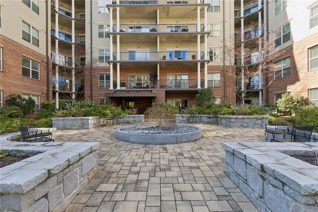 200 River Vista Drive Unit 311, Atlanta, Georgia 30339, 2 Bedrooms Bedrooms, ,2 BathroomsBathrooms,Residential,For Sale,200 River Vista Drive Unit 311,7740298