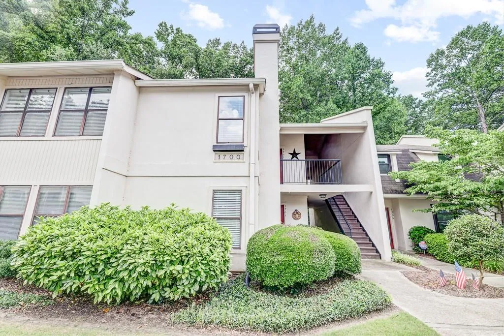 1703 Huntingdon Chase, Sandy Springs, Georgia 30350, 1 Bedroom Bedrooms, ,1 BathroomBathrooms,Residential,Sold,1703 Huntingdon Chase,6898981