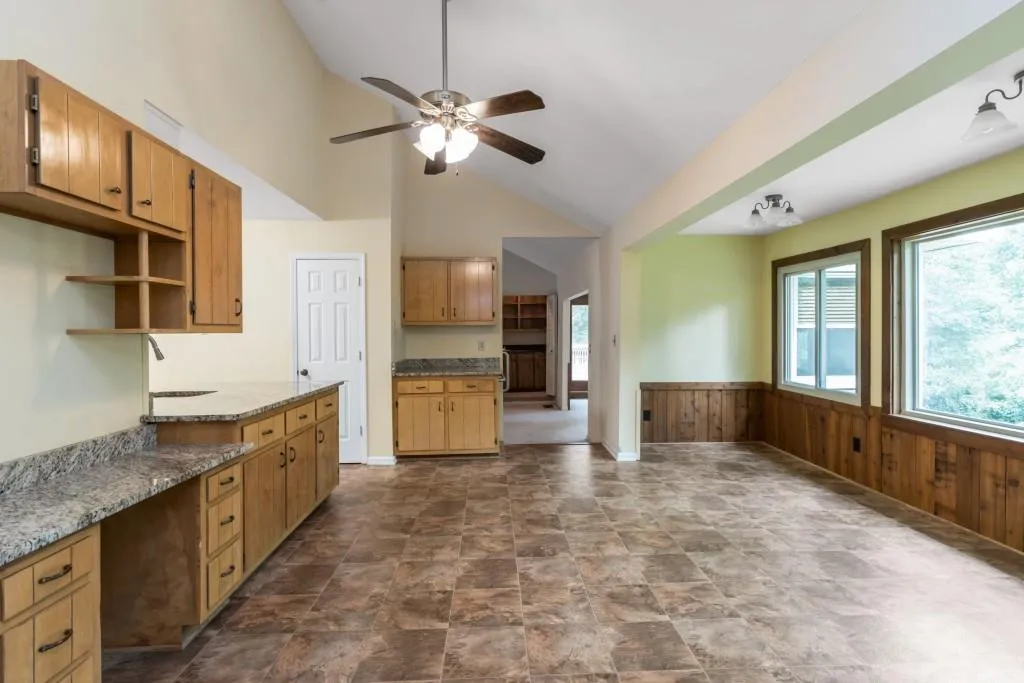 270 Mark Trail, Sandy Springs, Georgia 30328, 4 Bedrooms Bedrooms, ,3 BathroomsBathrooms,Residential,Sold,270 Mark Trail,6763552