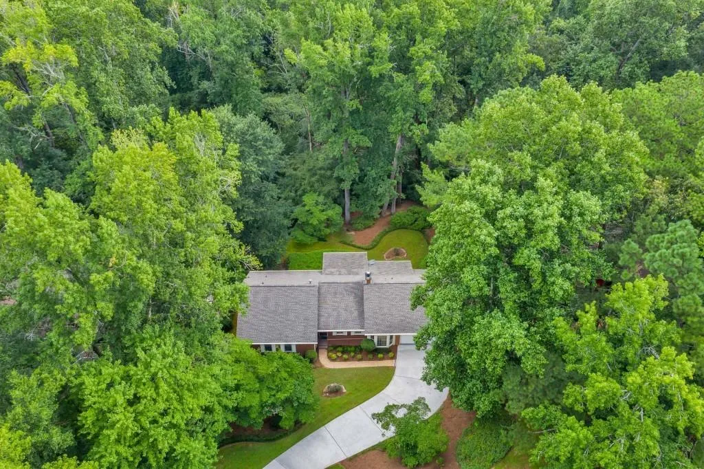 270 Mark Trail, Sandy Springs, Georgia 30328, 4 Bedrooms Bedrooms, ,3 BathroomsBathrooms,Residential,Sold,270 Mark Trail,6763552