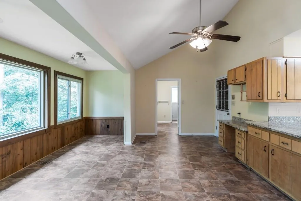270 Mark Trail, Sandy Springs, Georgia 30328, 4 Bedrooms Bedrooms, ,3 BathroomsBathrooms,Residential,Sold,270 Mark Trail,6763552