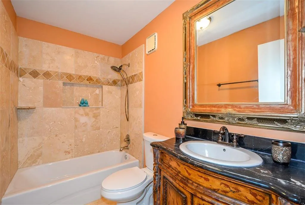 908 Woodcliff Drive, Sandy Springs, Georgia 30350, 2 Bedrooms Bedrooms, ,2 BathroomsBathrooms,Residential,Sold,908 Woodcliff Drive,5924674