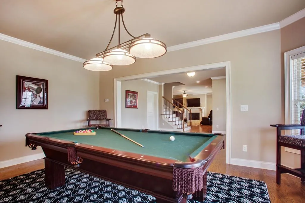4588 Stella Drive, Atlanta, Georgia 30327, 6 Bedrooms Bedrooms, ,6 BathroomsBathrooms,Residential,Sold,4588 Stella Drive,5653001