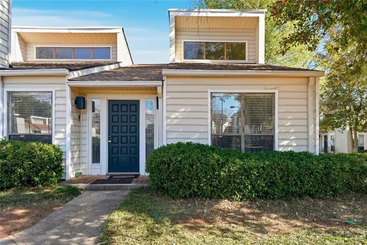 813 Serramonte Drive Ne, Marietta, Georgia 30068