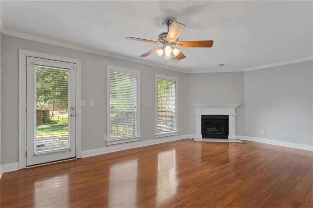 802 Masons Creek Circle, Sandy Springs, Georgia 30350, 2 Bedrooms Bedrooms, ,2 BathroomsBathrooms,Residential,Sold,802 Masons Creek Circle,6914044