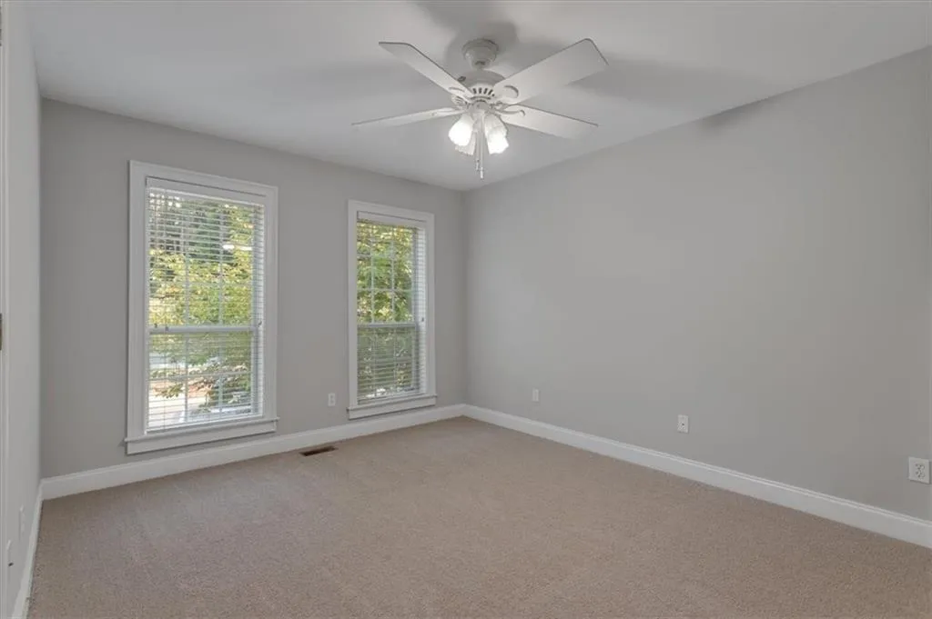 802 Masons Creek Circle, Sandy Springs, Georgia 30350, 2 Bedrooms Bedrooms, ,2 BathroomsBathrooms,Residential,Sold,802 Masons Creek Circle,6914044