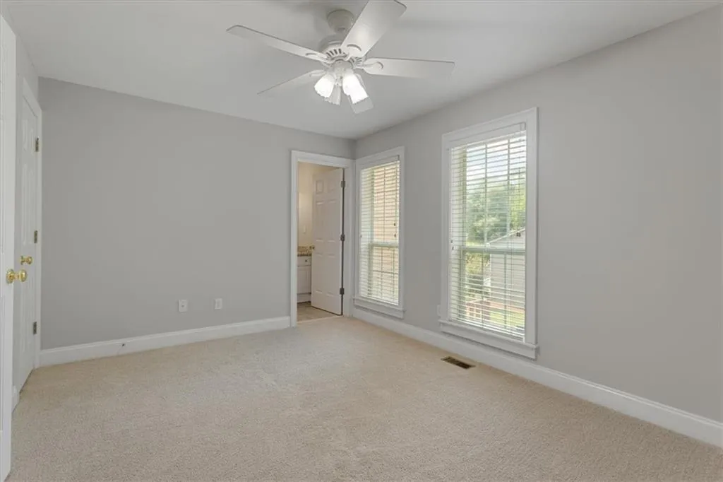 802 Masons Creek Circle, Sandy Springs, Georgia 30350, 2 Bedrooms Bedrooms, ,2 BathroomsBathrooms,Residential,Sold,802 Masons Creek Circle,6914044