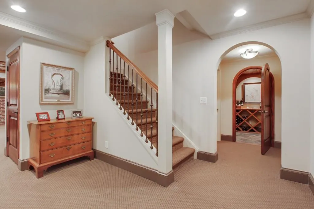 495 Londonberry Road, Sandy Springs, Georgia 30327, 5 Bedrooms Bedrooms, ,5 BathroomsBathrooms,Residential,Sold,495 Londonberry Road,6697168