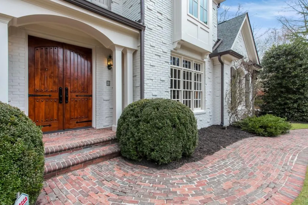 495 Londonberry Road, Sandy Springs, Georgia 30327, 5 Bedrooms Bedrooms, ,5 BathroomsBathrooms,Residential,Sold,495 Londonberry Road,6697168