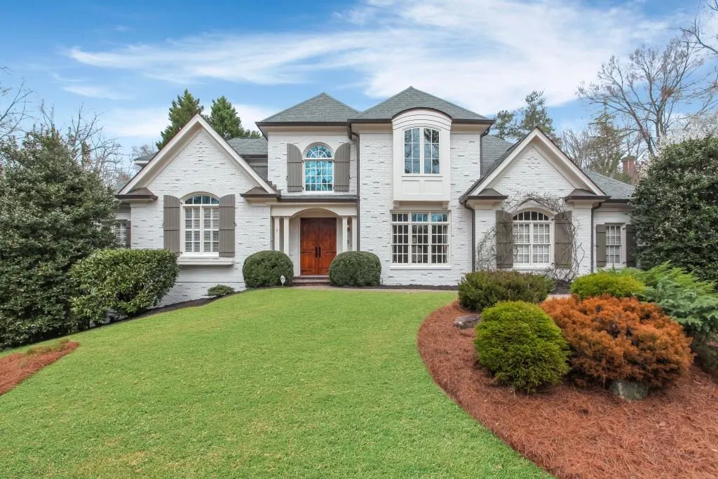 495 Londonberry Road, Sandy Springs, Georgia 30327, 5 Bedrooms Bedrooms, ,5 BathroomsBathrooms,Residential,Sold,495 Londonberry Road,6697168