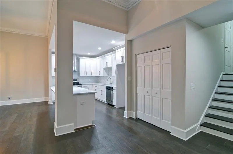 208 Brandywine Circle, Sandy Springs, Georgia 30350, 4 Bedrooms Bedrooms, ,3 BathroomsBathrooms,Residential,Sold,208 Brandywine Circle,6107053