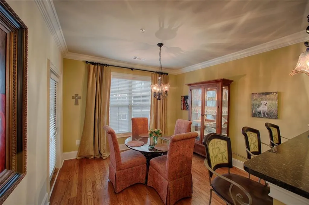 6474 Chariot Street Unit 22, Sandy Springs, Georgia 30328, 2 Bedrooms Bedrooms, ,2 BathroomsBathrooms,Residential,Sold,6474 Chariot Street Unit 22,5965490