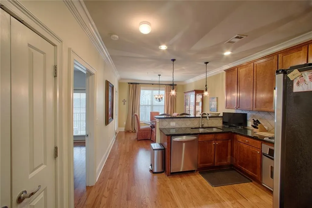 6474 Chariot Street Unit 22, Sandy Springs, Georgia 30328, 2 Bedrooms Bedrooms, ,2 BathroomsBathrooms,Residential,Sold,6474 Chariot Street Unit 22,5965490