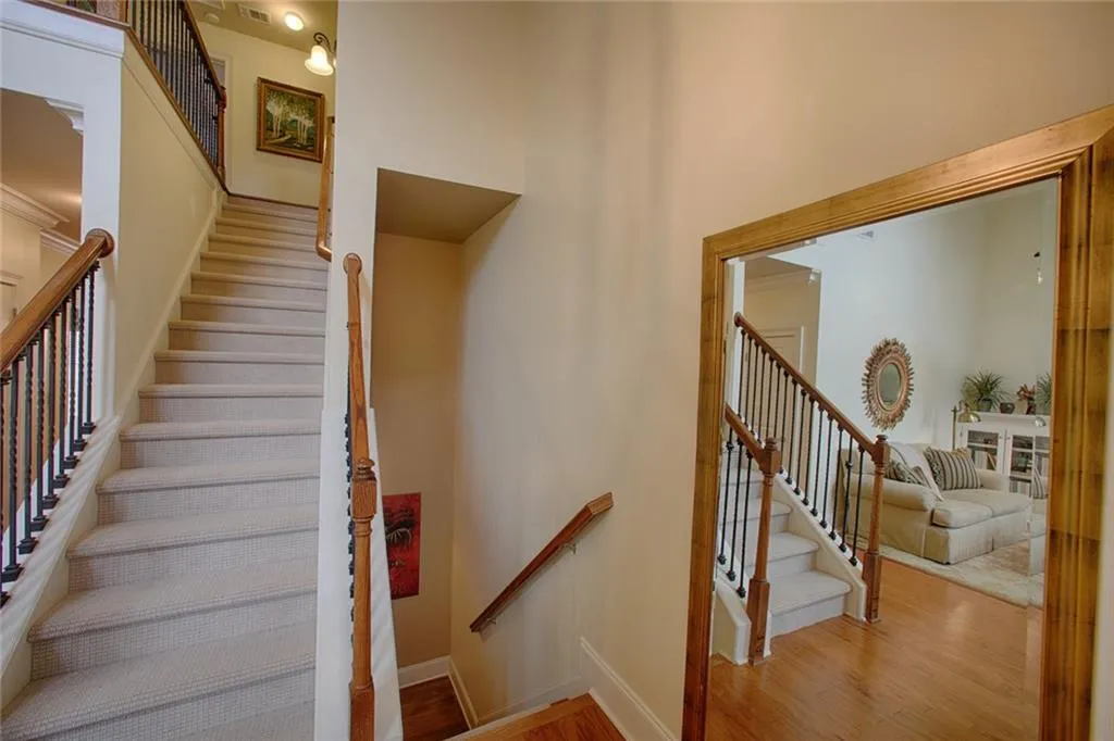 6474 Chariot Street Unit 22, Sandy Springs, Georgia 30328, 2 Bedrooms Bedrooms, ,2 BathroomsBathrooms,Residential,Sold,6474 Chariot Street Unit 22,5965490