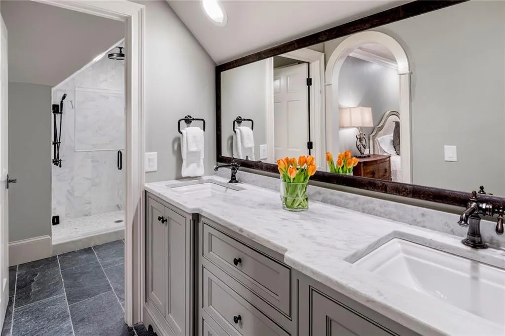 75 Finch Forest Trail, Sandy Springs, Georgia 30327, 6 Bedrooms Bedrooms, ,7 BathroomsBathrooms,Residential,Sold,75 Finch Forest Trail,6819130