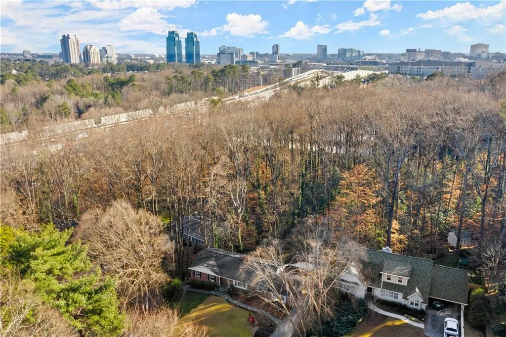 5645 Colton Drive, Atlanta, Georgia 30342, 4 Bedrooms Bedrooms, ,3 BathroomsBathrooms,Residential,Sold,5645 Colton Drive,6988804