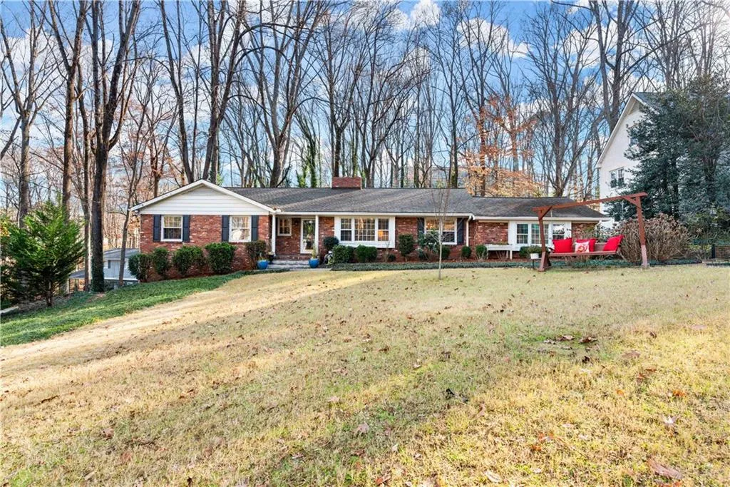 5645 Colton Drive, Atlanta, Georgia 30342, 4 Bedrooms Bedrooms, ,3 BathroomsBathrooms,Residential,Sold,5645 Colton Drive,6988804