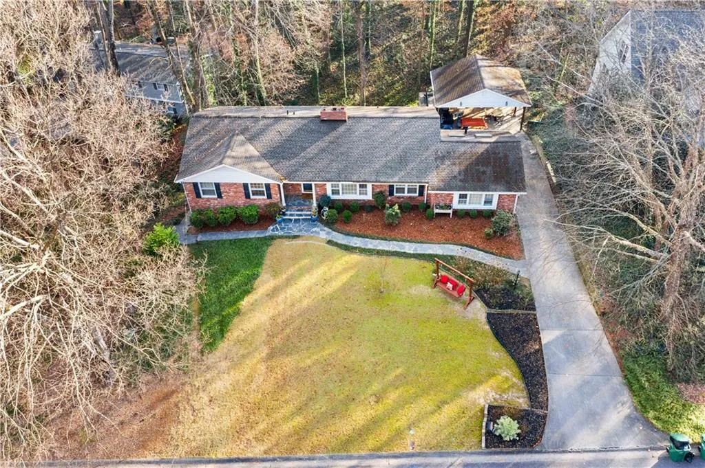 5645 Colton Drive, Atlanta, Georgia 30342, 4 Bedrooms Bedrooms, ,3 BathroomsBathrooms,Residential,Sold,5645 Colton Drive,6988804