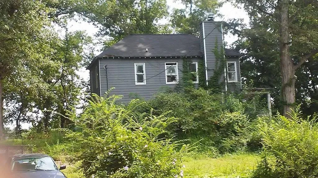 612 W Lake Avenue Nw, Atlanta, Georgia 30318, 4 Bedrooms Bedrooms, ,2 BathroomsBathrooms,Residential,Sold,612 W Lake Avenue Nw,5919153
