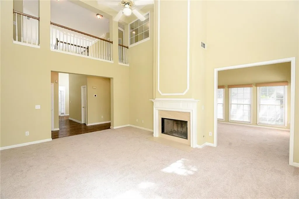 255 Somerset Court, Sandy Springs, Georgia 30350, 4 Bedrooms Bedrooms, ,3 BathroomsBathrooms,Residential,Sold,255 Somerset Court,5852715
