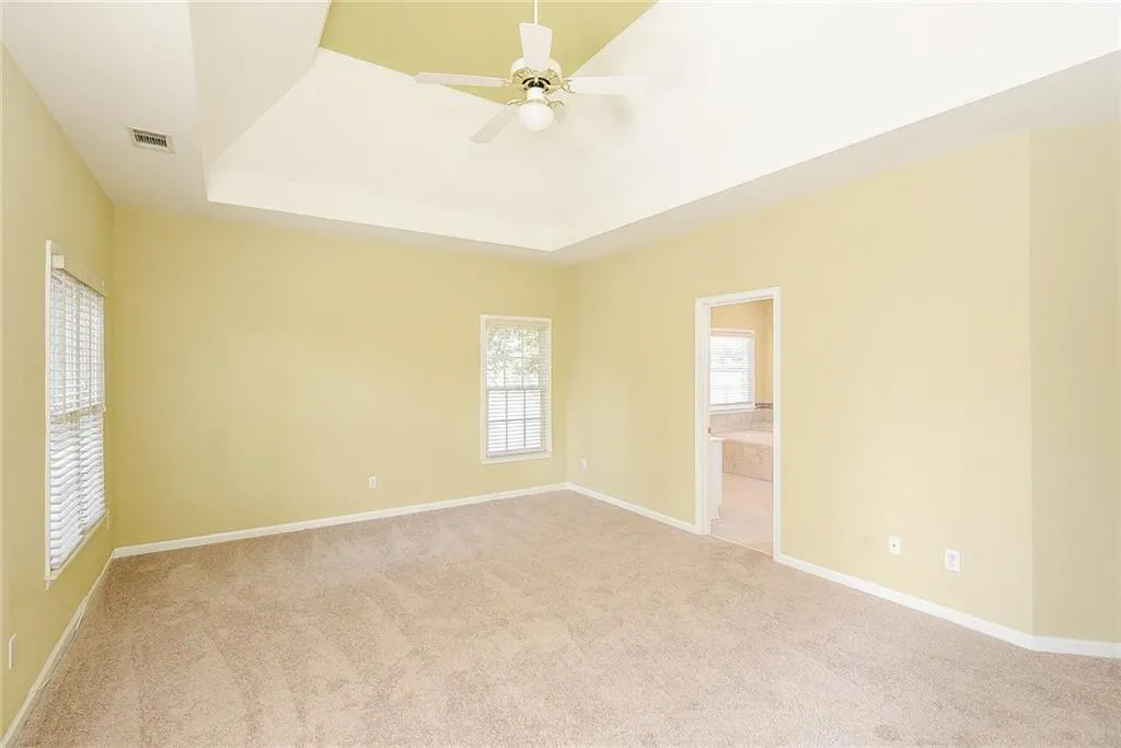 255 Somerset Court, Sandy Springs, Georgia 30350, 4 Bedrooms Bedrooms, ,3 BathroomsBathrooms,Residential,Sold,255 Somerset Court,5852715
