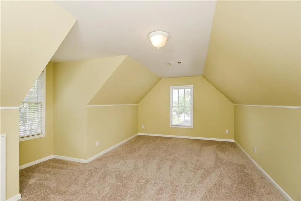 255 Somerset Court, Sandy Springs, Georgia 30350, 4 Bedrooms Bedrooms, ,3 BathroomsBathrooms,Residential,Sold,255 Somerset Court,5852715
