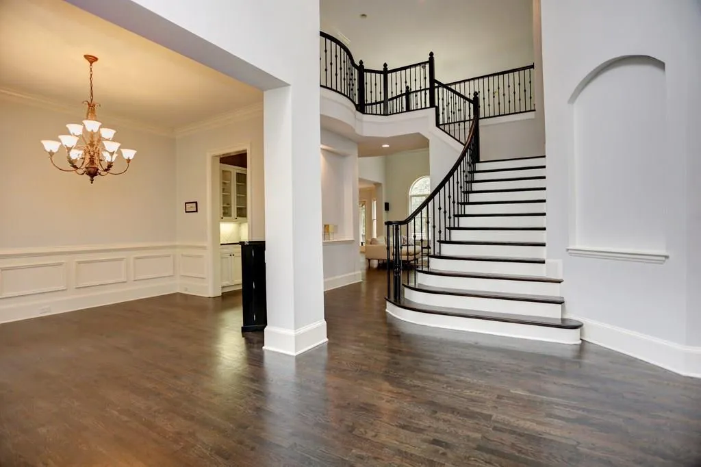 245 Lake Summit View, Atlanta, Georgia 30342, 5 Bedrooms Bedrooms, ,4 BathroomsBathrooms,Residential,Sold,245 Lake Summit View,5892560