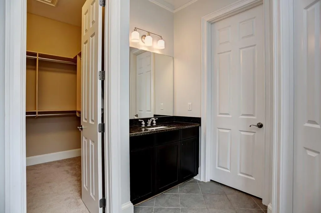 245 Lake Summit View, Atlanta, Georgia 30342, 5 Bedrooms Bedrooms, ,4 BathroomsBathrooms,Residential,Sold,245 Lake Summit View,5892560