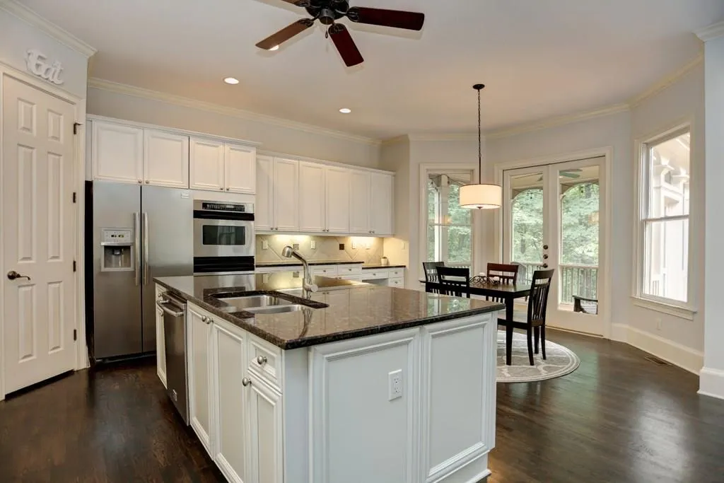 245 Lake Summit View, Atlanta, Georgia 30342, 5 Bedrooms Bedrooms, ,4 BathroomsBathrooms,Residential,Sold,245 Lake Summit View,5892560
