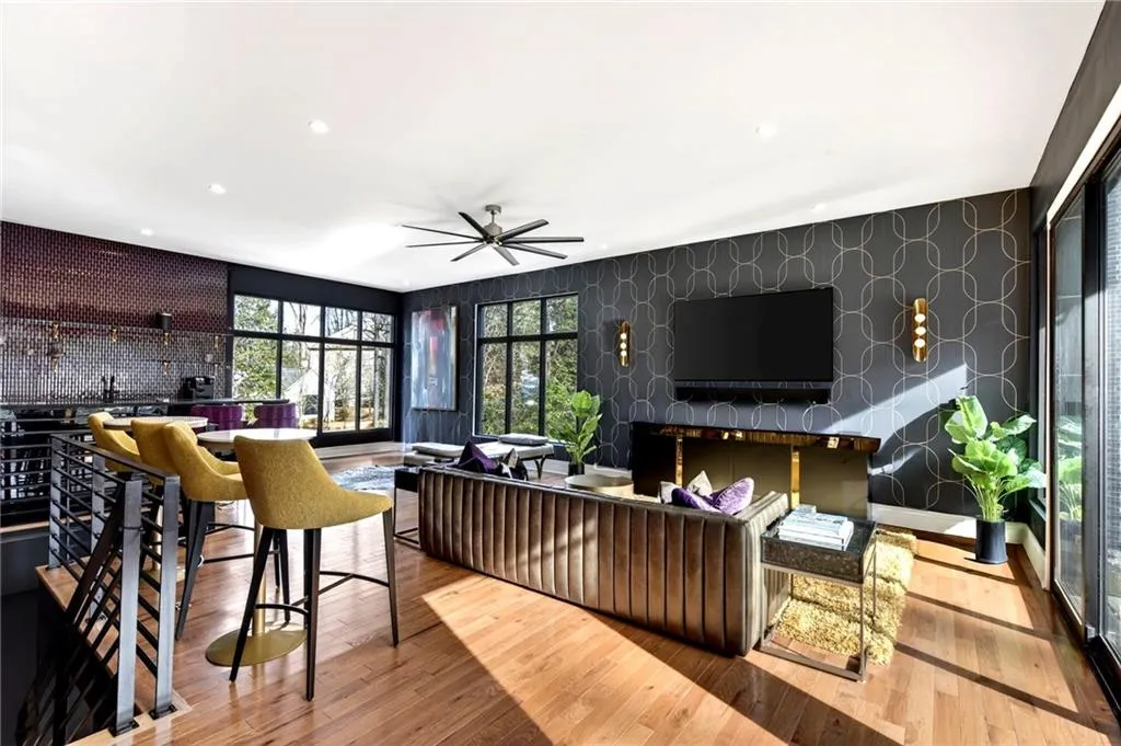 345 Pinecrest Road Ne, Atlanta, Georgia 30342, 7 Bedrooms Bedrooms, 0 ,6 BathroomsBathrooms,Residential,For Sale,345 Pinecrest Road Ne,7756938