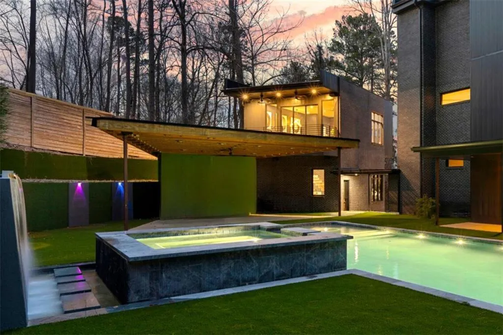 345 Pinecrest Road Ne, Atlanta, Georgia 30342, 7 Bedrooms Bedrooms, 0 ,6 BathroomsBathrooms,Residential,For Sale,345 Pinecrest Road Ne,7756938