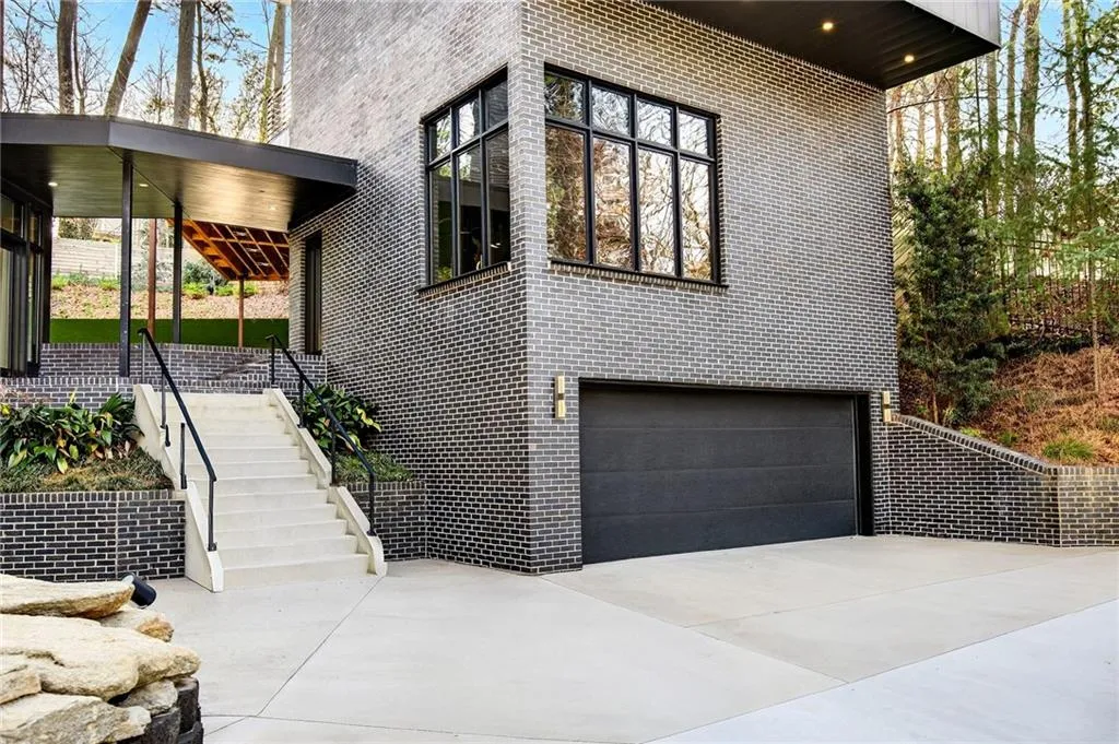 345 Pinecrest Road Ne, Atlanta, Georgia 30342, 7 Bedrooms Bedrooms, 0 ,6 BathroomsBathrooms,Residential,For Sale,345 Pinecrest Road Ne,7756938