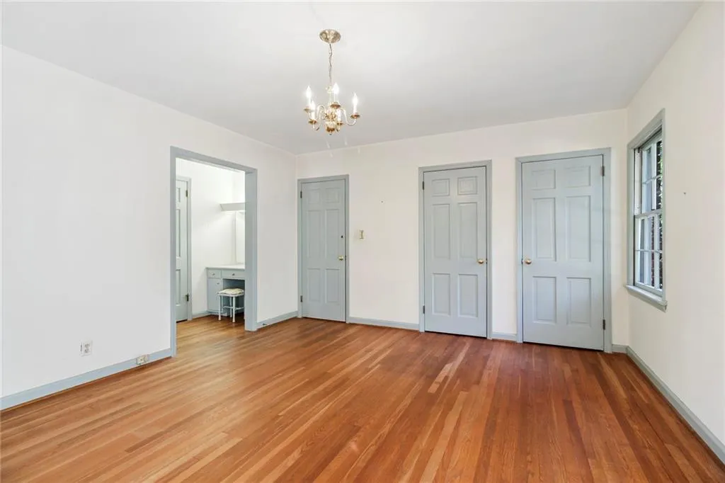 820 Starlight Circle, Sandy Springs, Georgia 30342, 2 Bedrooms Bedrooms, ,3 BathroomsBathrooms,Residential,Sold,820 Starlight Circle,6968223