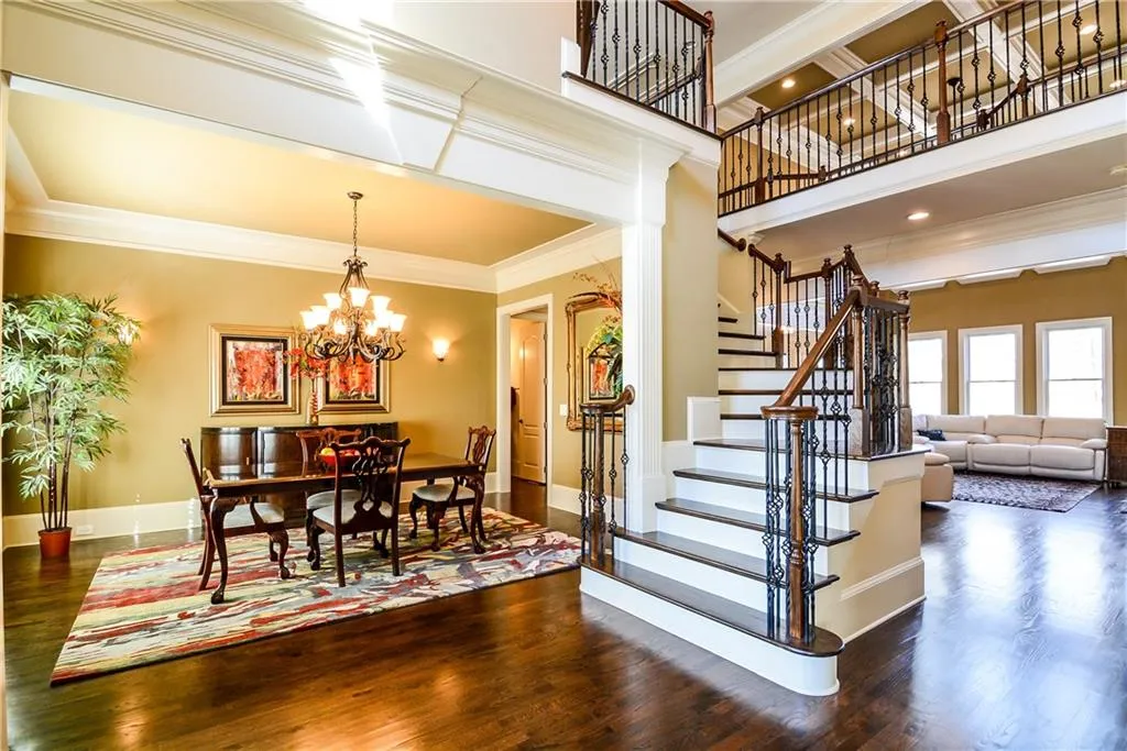 3952 Dahlwiny Court, Sandy Springs, Georgia 30350, 5 Bedrooms Bedrooms, ,4 BathroomsBathrooms,Residential,Sold,3952 Dahlwiny Court,5637755