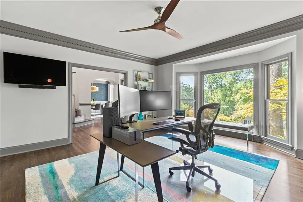 190 Grogans Landing, Sandy Springs, Georgia 30350, 5 Bedrooms Bedrooms, ,4 BathroomsBathrooms,Residential,Sold,190 Grogans Landing,7264610