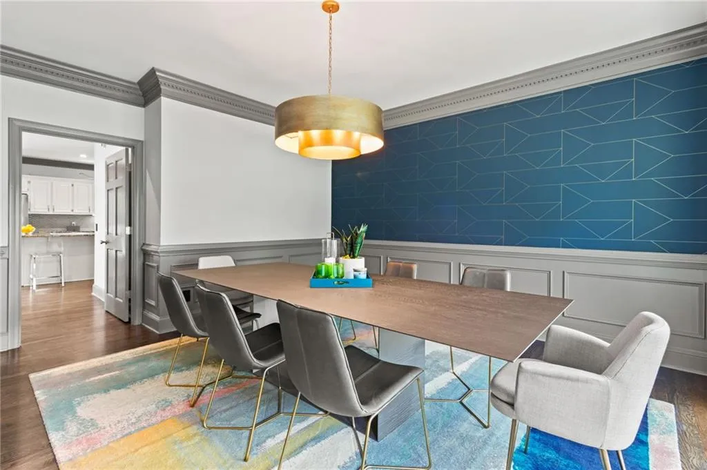 190 Grogans Landing, Sandy Springs, Georgia 30350, 5 Bedrooms Bedrooms, ,4 BathroomsBathrooms,Residential,Sold,190 Grogans Landing,7264610