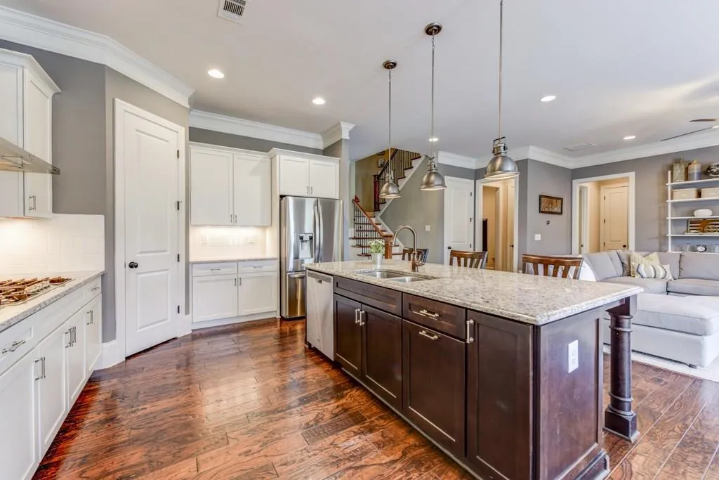 2729 Tallulah Drive Ne, Brookhaven, Georgia 30319, 4 Bedrooms Bedrooms, ,4 BathroomsBathrooms,Residential,Sold,2729 Tallulah Drive Ne,6016540