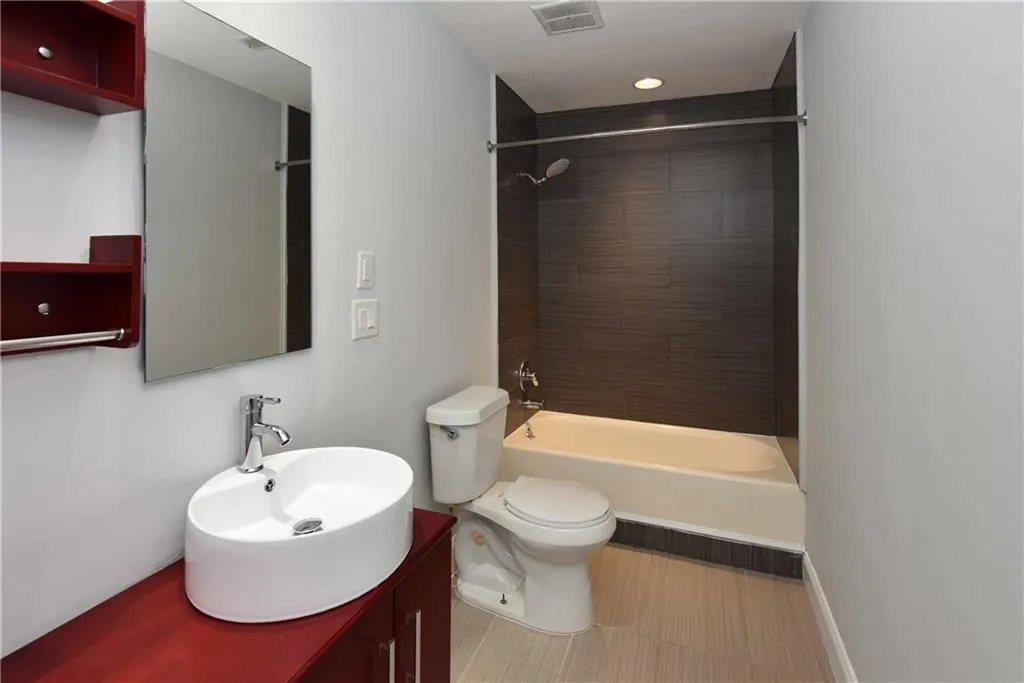 500 Sutters Point, Atlanta, Georgia 30328, 3 Bedrooms Bedrooms, ,3 BathroomsBathrooms,Residential,Sold,500 Sutters Point,6582806