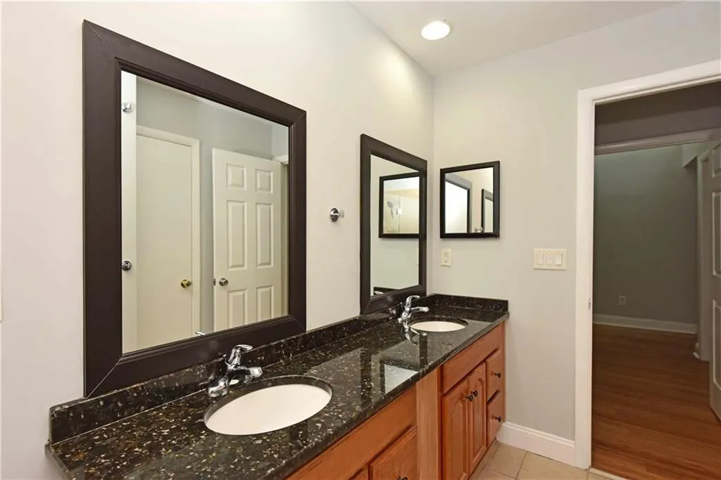 500 Sutters Point, Atlanta, Georgia 30328, 3 Bedrooms Bedrooms, ,3 BathroomsBathrooms,Residential,Sold,500 Sutters Point,6582806