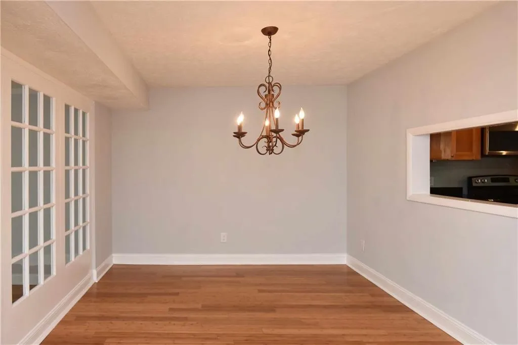 500 Sutters Point, Atlanta, Georgia 30328, 3 Bedrooms Bedrooms, ,3 BathroomsBathrooms,Residential,Sold,500 Sutters Point,6582806