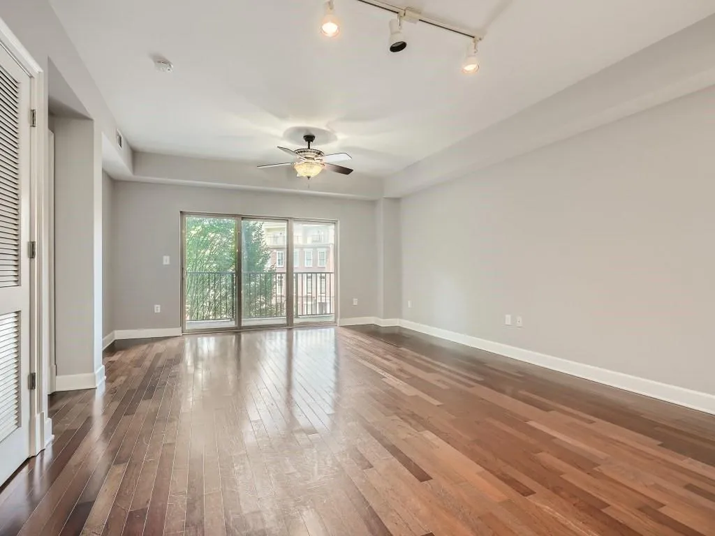 200 River Vista Drive Unit 405, Atlanta, Georgia 30339, 1 Bedroom Bedrooms, ,1 BathroomBathrooms,Residential,Sold,200 River Vista Drive Unit 405,7094323