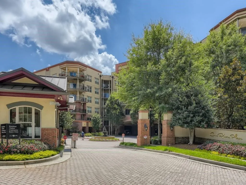 200 River Vista Drive Unit 405, Atlanta, Georgia 30339, 1 Bedroom Bedrooms, ,1 BathroomBathrooms,Residential,Sold,200 River Vista Drive Unit 405,7094323