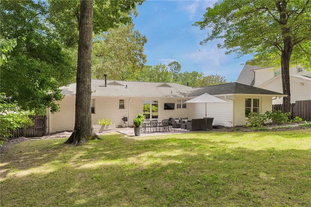 2616 Winding Lane Ne, Brookhaven, Georgia 30319, 4 Bedrooms Bedrooms, ,2 BathroomsBathrooms,Residential,For Sale,2616 Winding Lane Ne,7630325