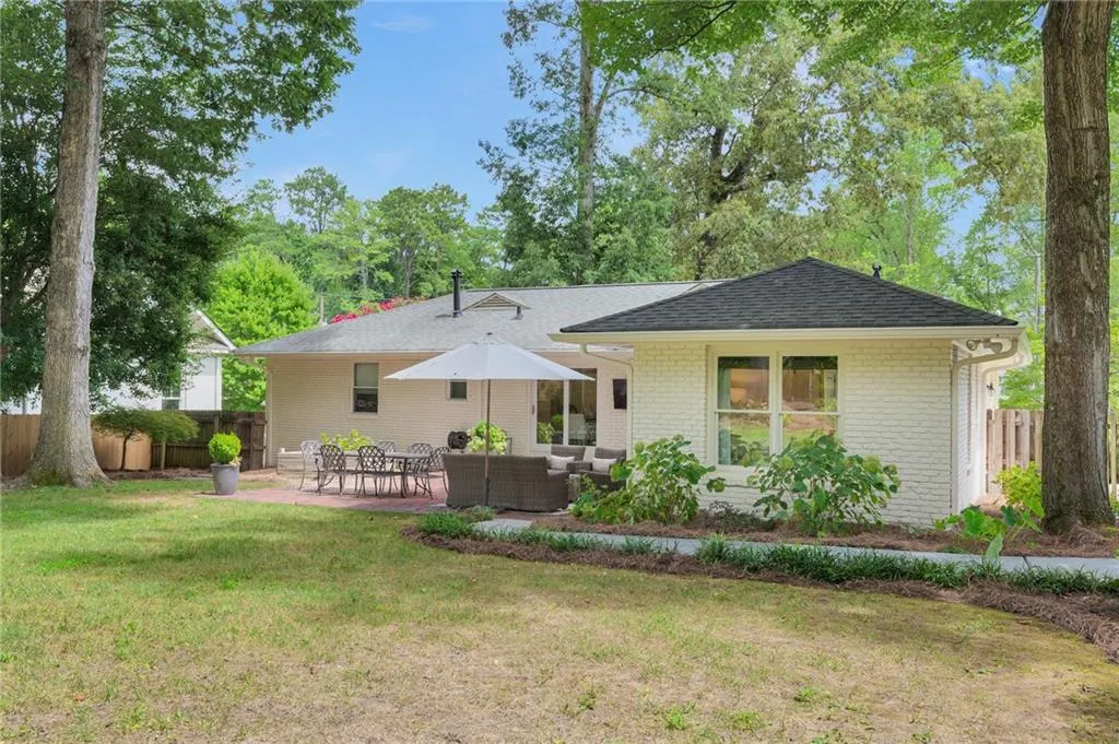 2616 Winding Lane Ne, Brookhaven, Georgia 30319, 4 Bedrooms Bedrooms, ,2 BathroomsBathrooms,Residential,For Sale,2616 Winding Lane Ne,7630325