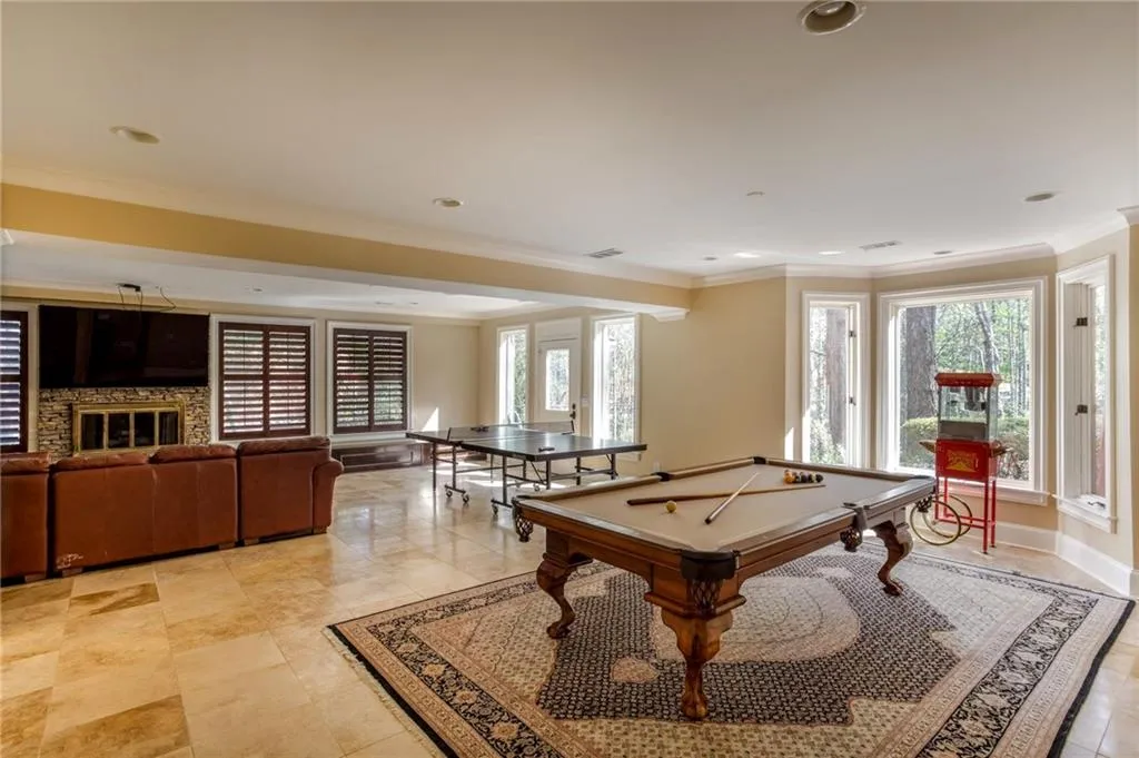 875 Marseilles Drive, Sandy Springs, Georgia 30327, 6 Bedrooms Bedrooms, ,7 BathroomsBathrooms,Residential,Sold,875 Marseilles Drive,5668154