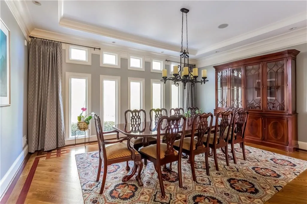 875 Marseilles Drive, Sandy Springs, Georgia 30327, 6 Bedrooms Bedrooms, ,7 BathroomsBathrooms,Residential,Sold,875 Marseilles Drive,5668154