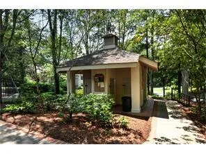 1406 Huntingdon Chase Unit 1406, Sandy Springs, Georgia 30350, 2 Bedrooms Bedrooms, ,2 BathroomsBathrooms,Residential,Sold,1406 Huntingdon Chase Unit 1406,5860852