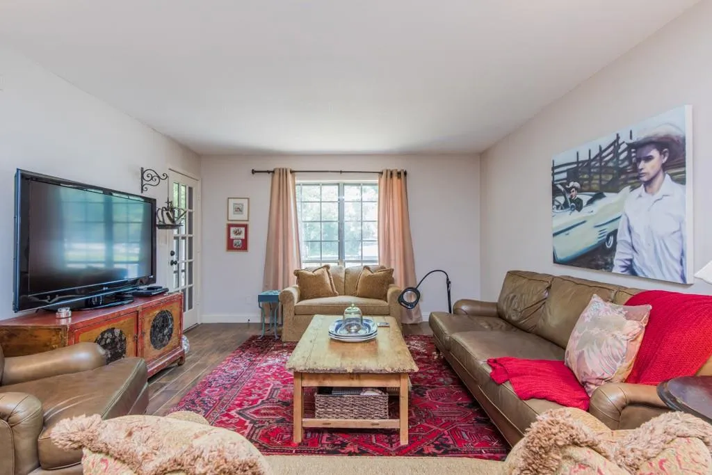 6851 Roswell Road Unit F-14, Atlanta, Georgia 30328, 3 Bedrooms Bedrooms, ,2 BathroomsBathrooms,Residential,Sold,6851 Roswell Road Unit F-14,6059452