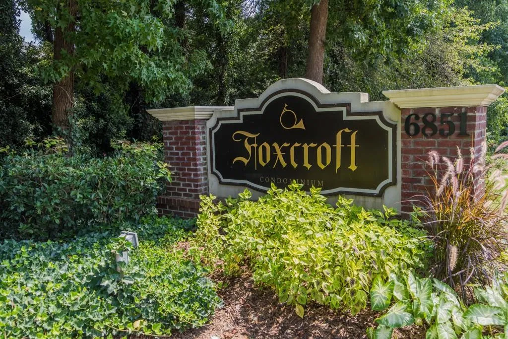 6851 Roswell Road Unit F-14, Atlanta, Georgia 30328, 3 Bedrooms Bedrooms, ,2 BathroomsBathrooms,Residential,Sold,6851 Roswell Road Unit F-14,6059452