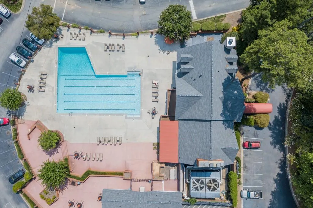6851 Roswell Road Unit F-14, Atlanta, Georgia 30328, 3 Bedrooms Bedrooms, ,2 BathroomsBathrooms,Residential,Sold,6851 Roswell Road Unit F-14,6059452